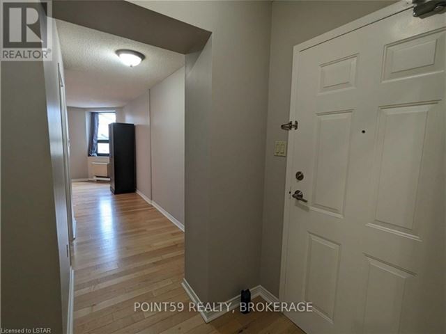 The Blackfriars - 102 549 Ridout Street North - photo 3