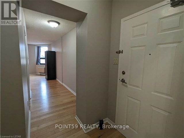 The Blackfriars - 102 549 Ridout Street North - photo 3