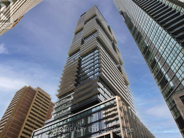 55C Condos - 821 55 Charles Street East - photo 1