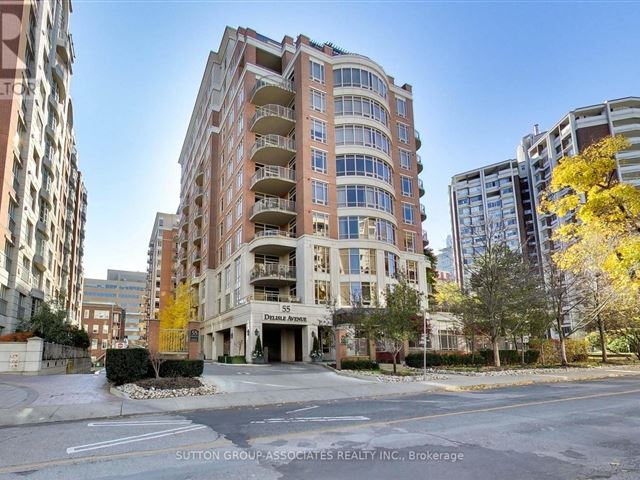 The Carlyle - 605 55 Delisle Avenue - photo 1