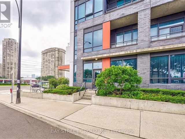 Crystal - 108 55 Eglinton Avenue West - photo 3