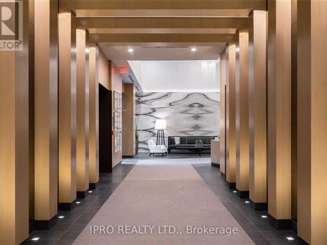 The Berczy - 903 55 Front Street East - photo 2