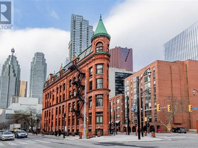 The Berczy - 518 55 Front Street East - photo 3