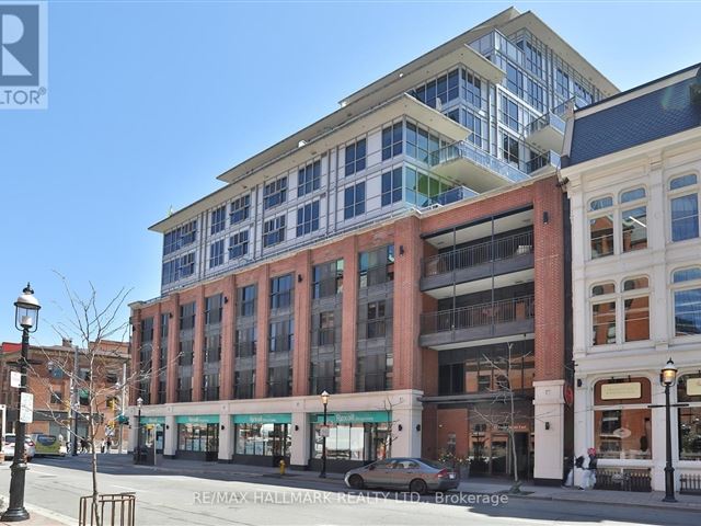 The Berczy - 714 55 Front Street East - photo 2