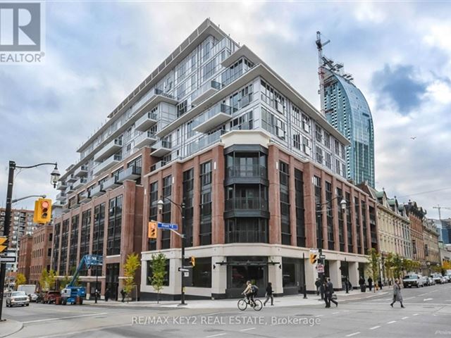 The Berczy - 616 55 Front Street East - photo 1