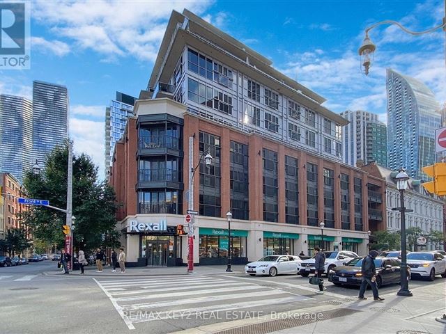 The Berczy - 616 55 Front Street East - photo 1