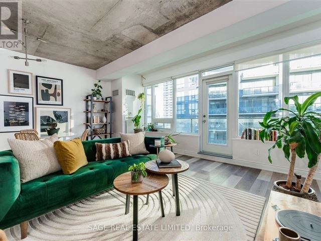 Bliss Condos - 1906 55 Liberty Street East - photo 2