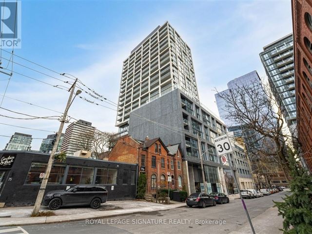 East55 Condos - 401 55 Ontario Street - photo 1