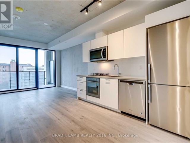 East55 Condos - 1802 55 Ontario Street - photo 2