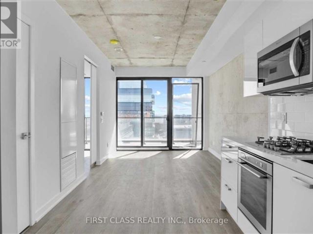 East55 Condos - 2105 55 Ontario Street - photo 3