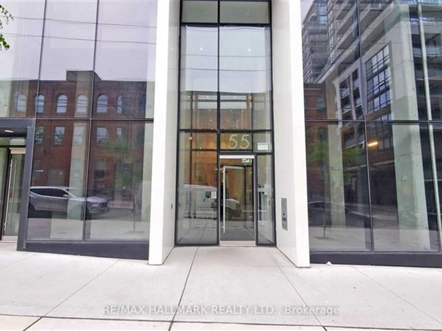 East55 Condos - 716 55 Ontario Street - photo 2