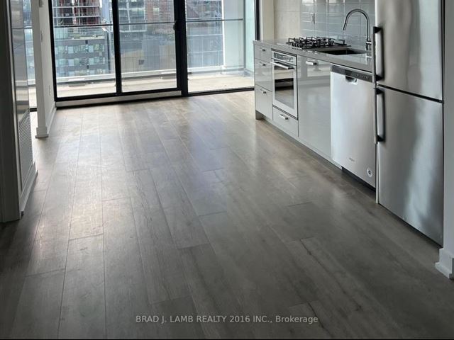 East55 Condos - 1306 55 Ontario Street - photo 1