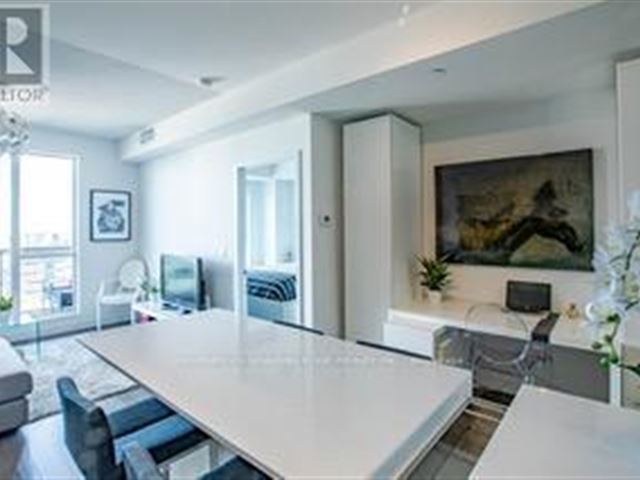 One Park Place South Tower - 1404 55 Regent Park Boulevard - photo 3