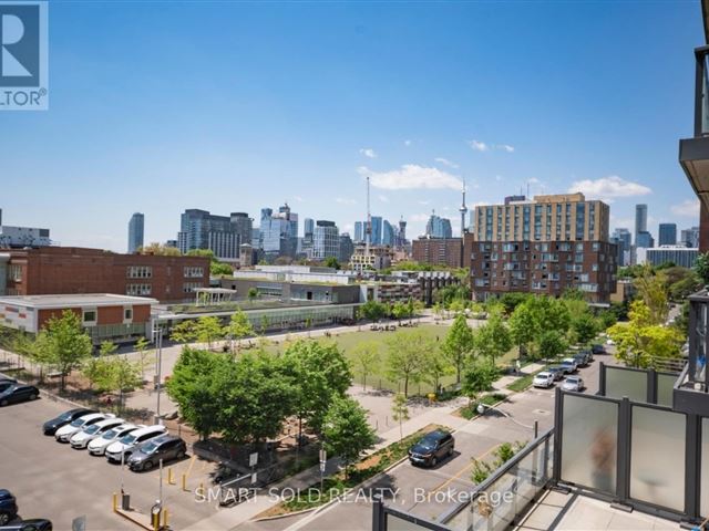 One Park Place South Tower - 522 55 Regent Park Boulevard - photo 3