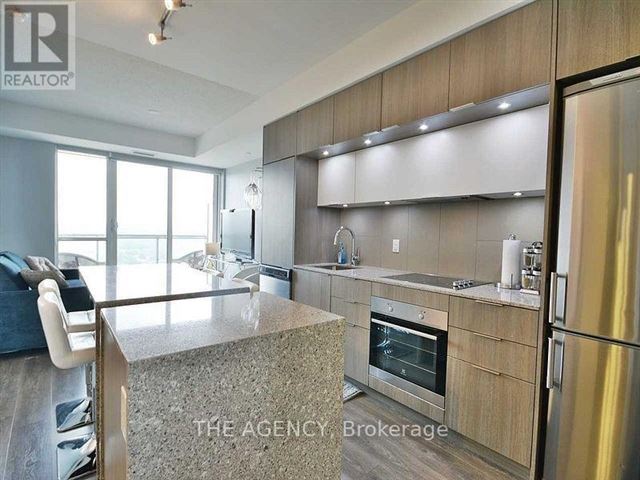 One Park Place South Tower - 2210 55 Regent Park Boulevard - photo 3