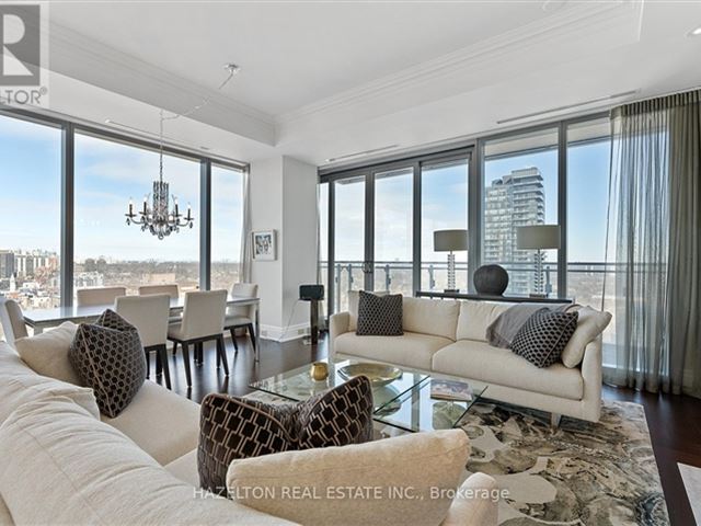 Four Seasons Private Residences - 2402 55 Scollard Street - photo 2