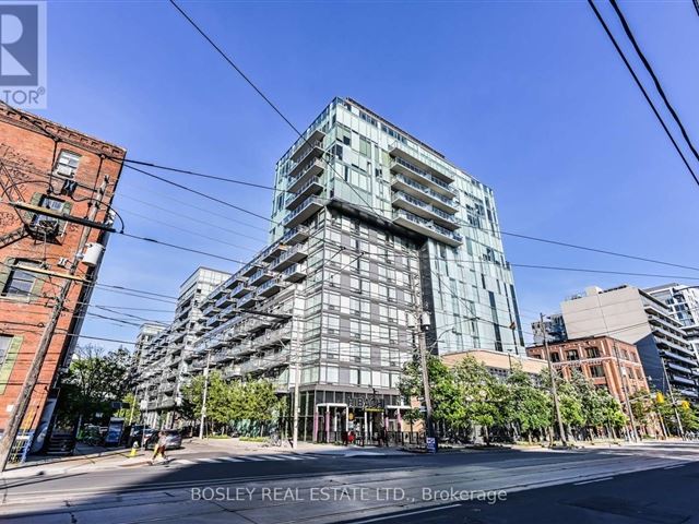 The Thompson Residences - 622 552 Wellington Street West - photo 1