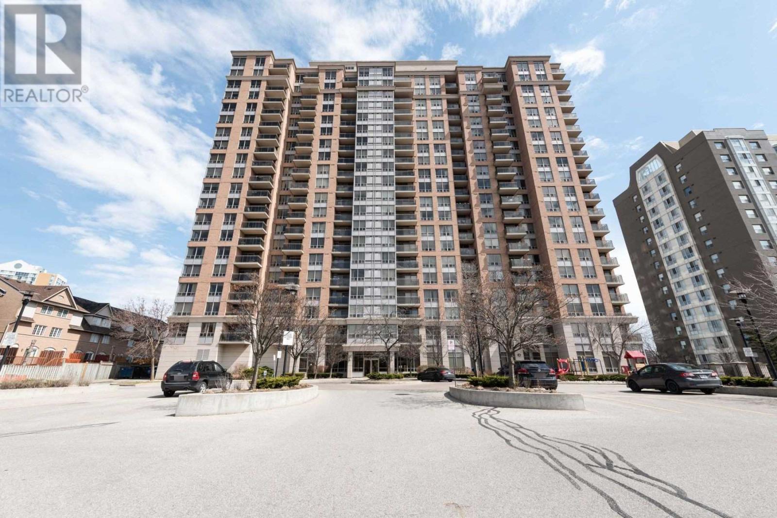 55 Strathaven Drive, Unit 915, Mississauga — For Sale @ $599,000 