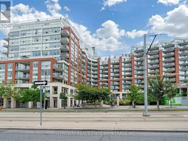 550 Queens Quay West - 429 550 Queens Quay West - photo 1