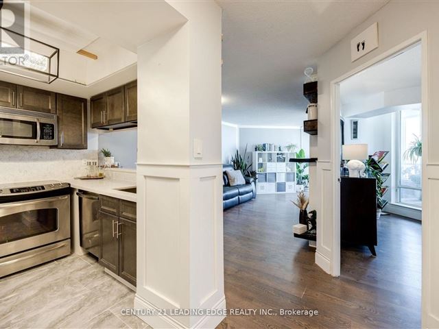 Phoenix Condos - 2501 550 Webb Drive - photo 1