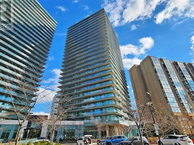 Pulse - 805 5500 Yonge Street - photo 2