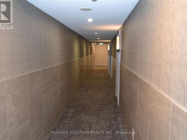 The Station Condos - e109 565 Wilson Avenue - photo 3