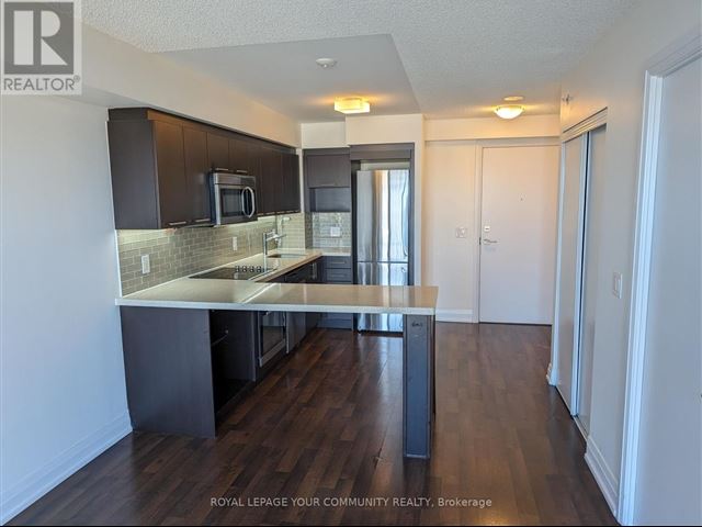 The Station Condos - 408e 565 Wilson Avenue - photo 3