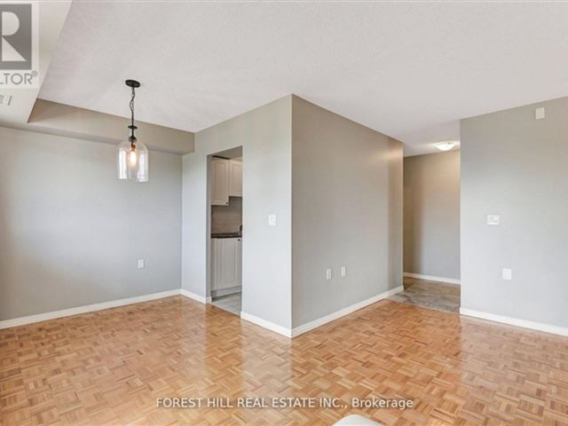 Terrace Heights 2 - 203 555 Wilson Heights Boulevard - photo 2