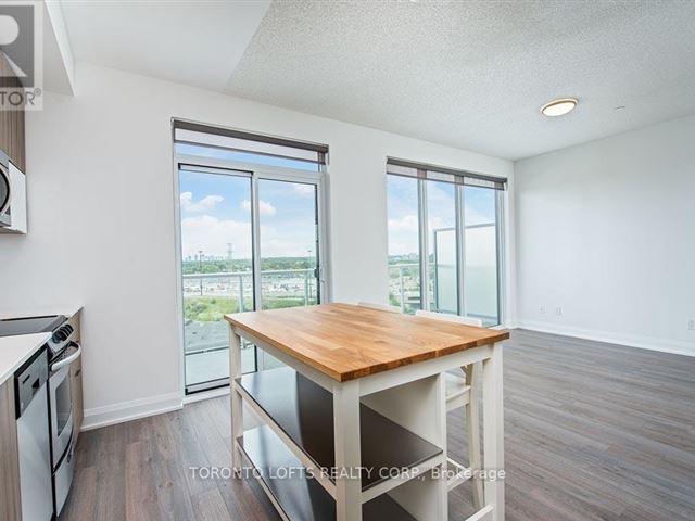 Lago at the Waterfront - 1609 56 Annie Craig Drive - photo 3