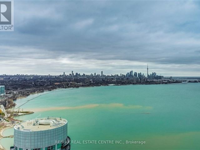 Lago at the Waterfront - 3808 56 Annie Craig Drive - photo 2