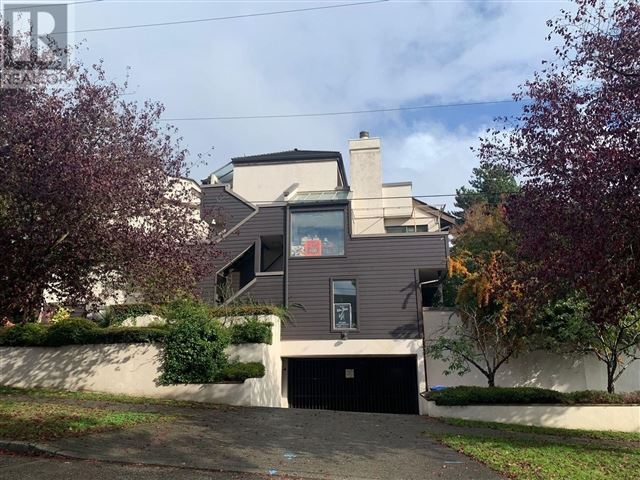 Carnarvon Mews - 4 5730 Carnarvon Street - photo 2