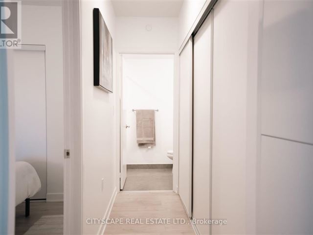 Minto Westside - 731 576 Front Street West - photo 2