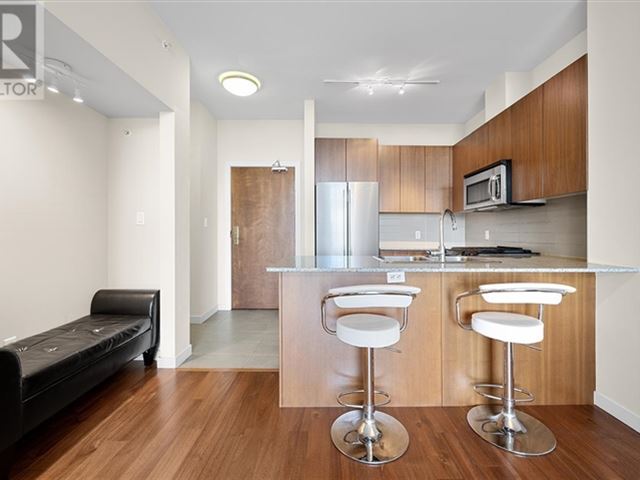 MacPherson Walk West - 409 5661 Irmin Street - photo 3