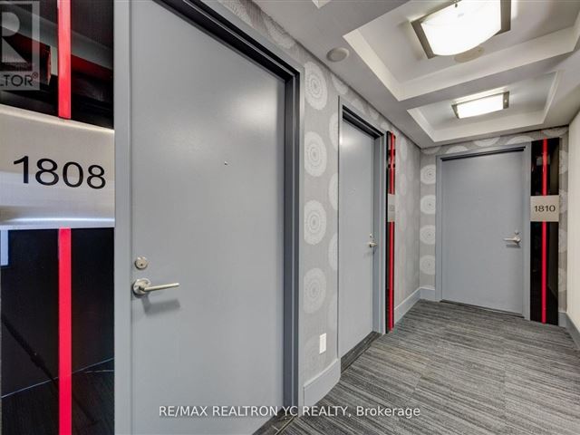 Neon Condos - 1808 58 Orchard View Boulevard - photo 3