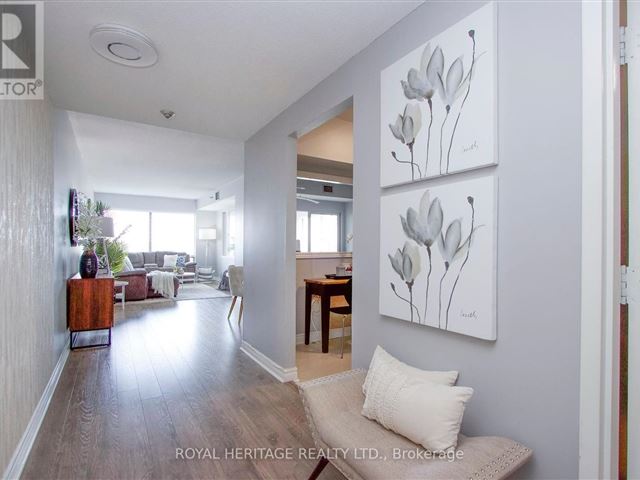 Regency Court - 413 5800 Sheppard Avenue East - photo 2