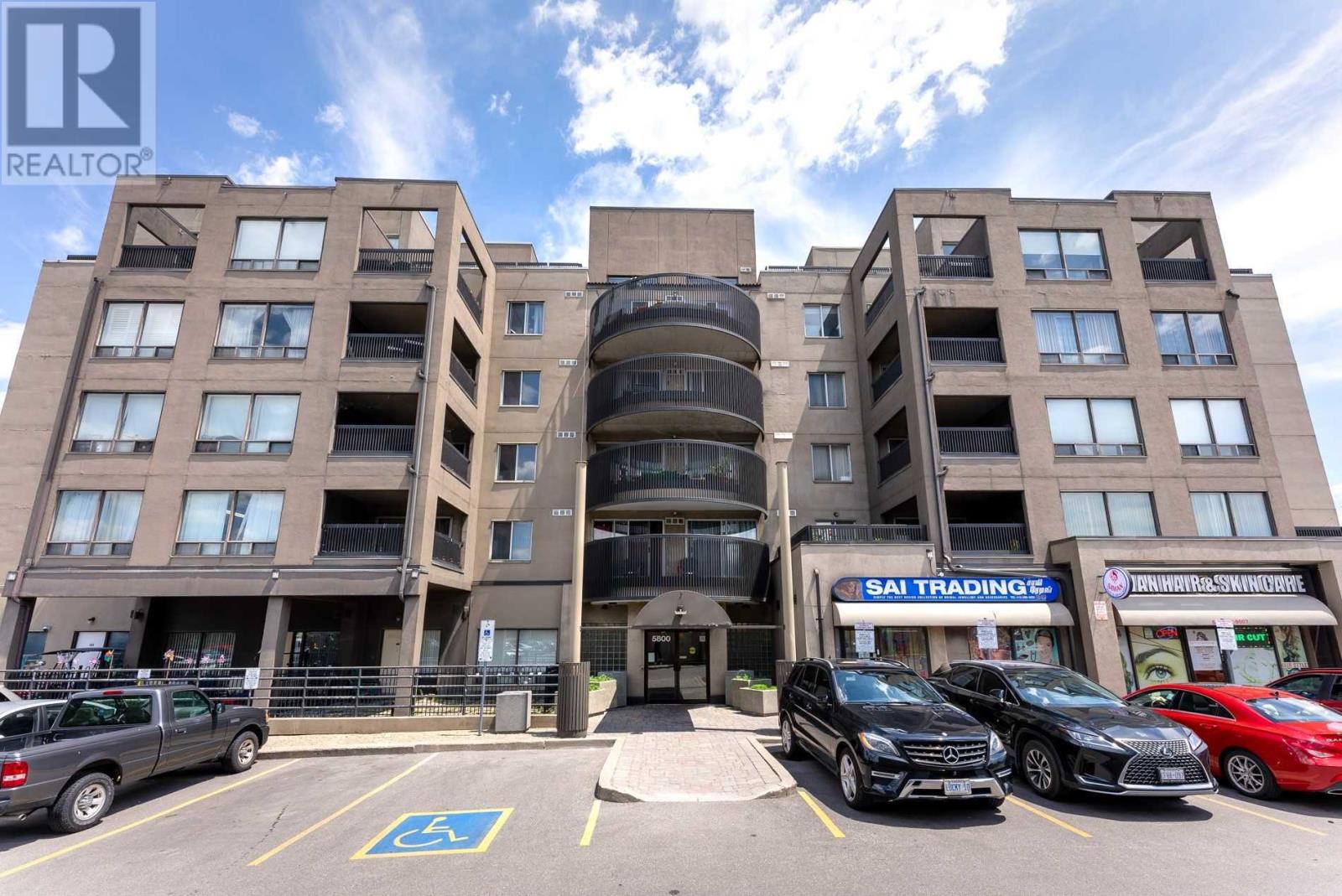 5800 Sheppard Avenue East, Unit 318, Toronto — For sale @ $399,000 ...