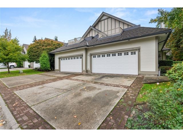 Lake bridge - 75 5811 122 Street - photo 1