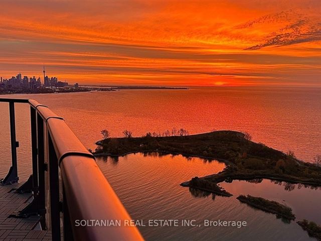 Ocean Club Waterfront Condominiums - ph3604 59 Annie Craig Drive - photo 2