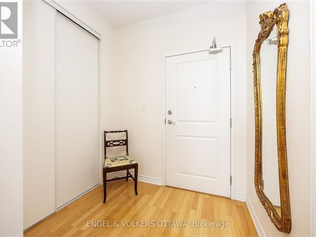 6 Grove Av - 305 6 Grove Avenue - photo 3