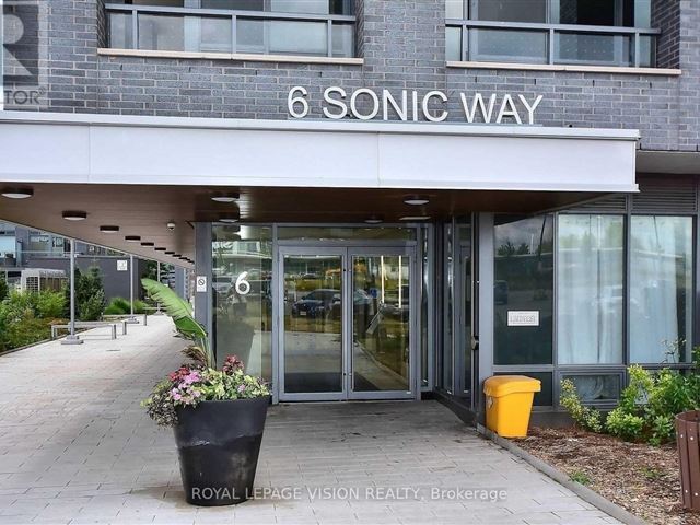 Sonic - 402 1185 Eglinton Avenue East - photo 3