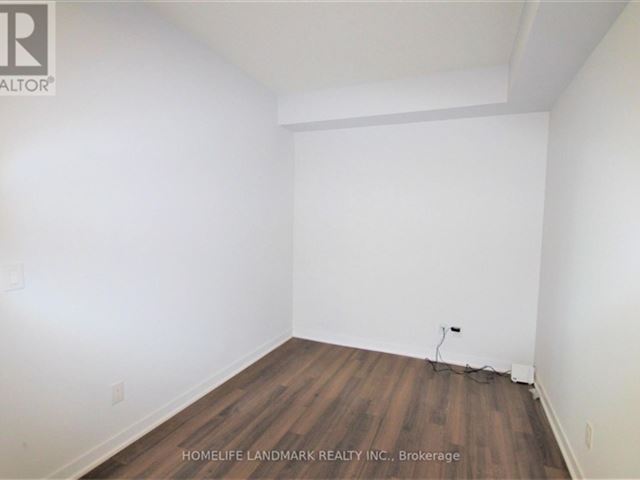 The Berwick - 410 60 Berwick Avenue - photo 2