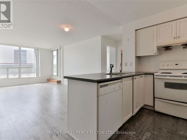 Equinox 1 - 302 60 Brian Harrison Way - photo 2