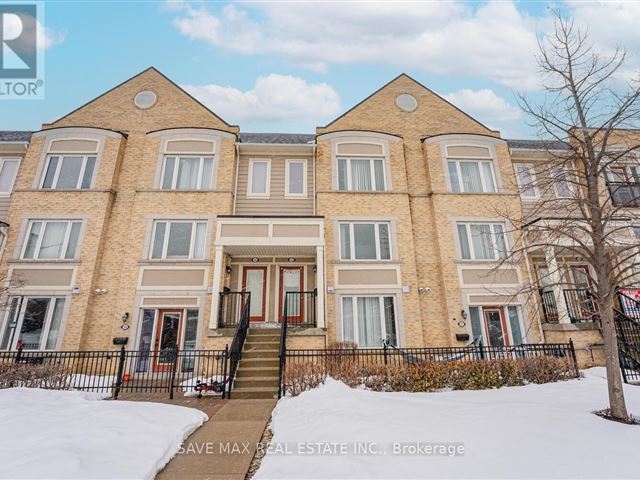 60 Fairwood Circle Condos - 102 60 Fairwood Circle - photo 1