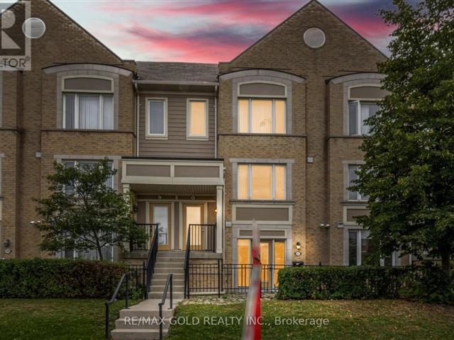 60 Fairwood Circle Condos - 66 60 Fairwood Circle - photo 1