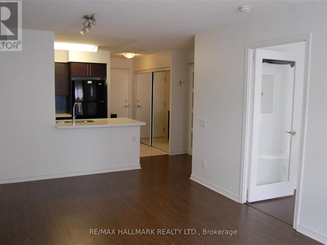 The Heintzman Place - 1520 60 Heintzman Street - photo 2