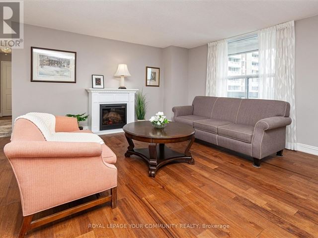 Thornhill Orchards - 608 50 Inverlochy Boulevard - photo 3