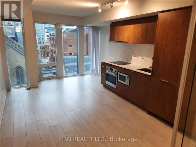 Fleur Condos - 609 60 Shuter Street - photo 2