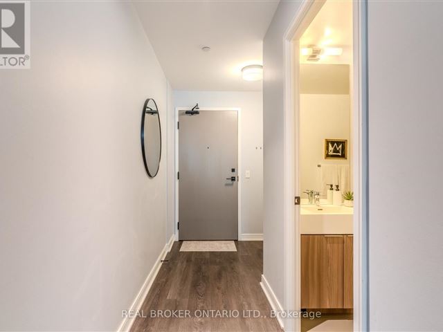 Canary Block - 1008 60 Tannery Road - photo 2