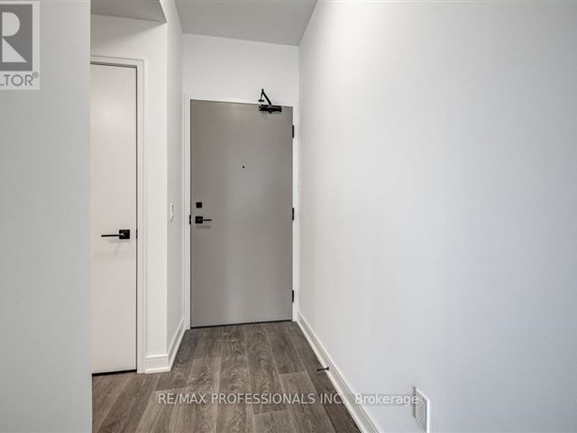 Canary Block - 1013 60 Tannery Road - photo 2
