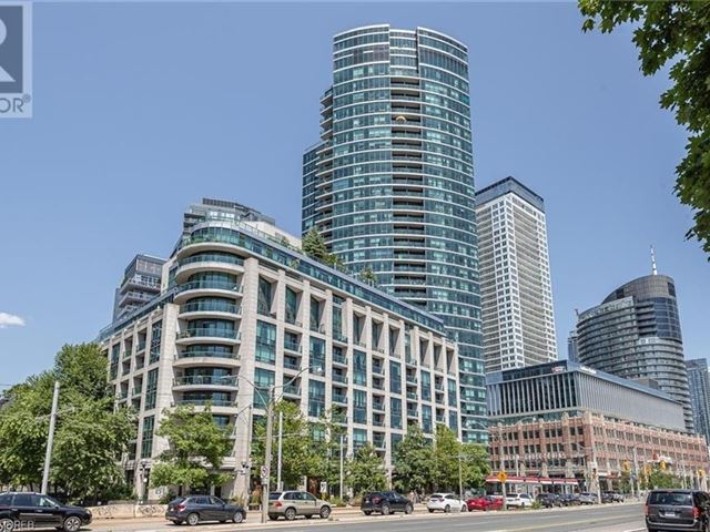 Malibu Condos at Harbourfront - 1310 600 Fleet Street - photo 2